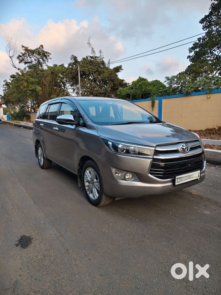 Toyota Innova Crysta 2.8z Automatic, 2017, Diesel