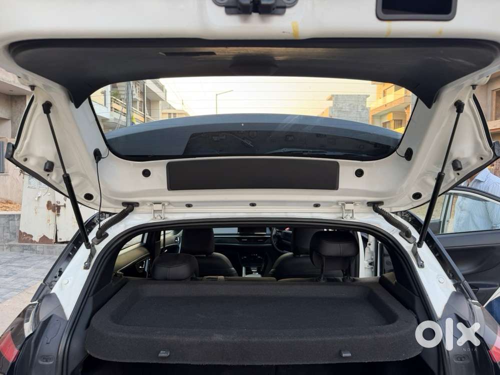 Tata Nexon Petrol 2023 Variant Fearless Pr Plus