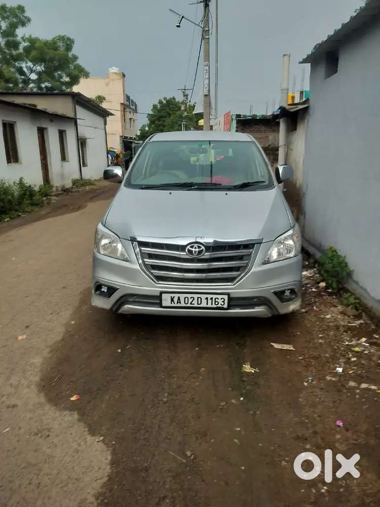 Toyota Innova 2006 Diesel 150000 Km Driven