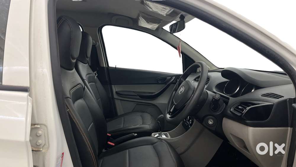Tata Tiago 1.2 Revotron Xta, 2018, Petrol