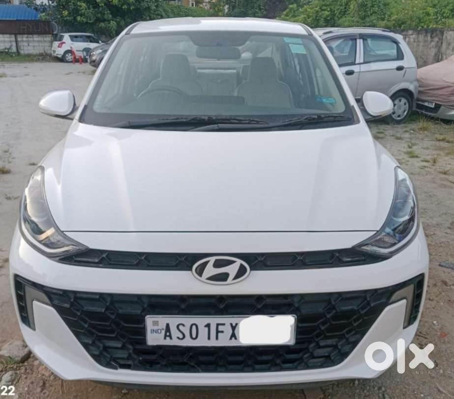 Hyundai Aura Sx (o) Manual, 2024, Petrol