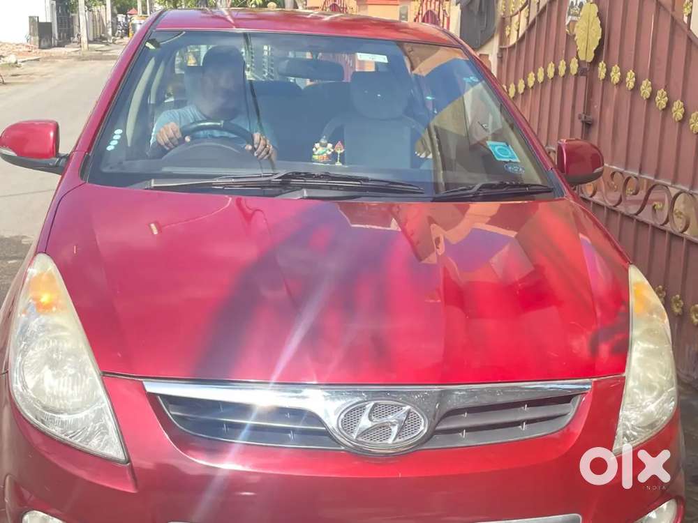 Hyundai I20 2011 Petrol Well Maintained