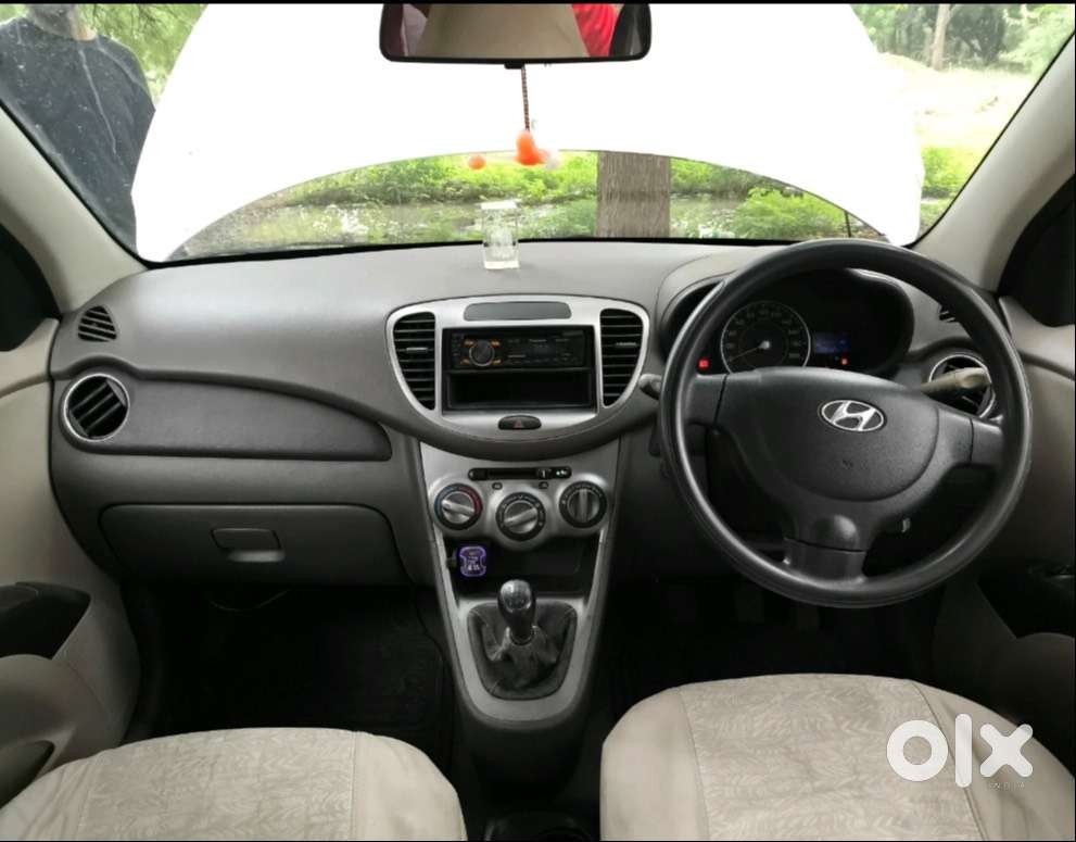 Hyundai I10 Magna  2011  Petrol + Cng  1st Owner  Excellent Condit