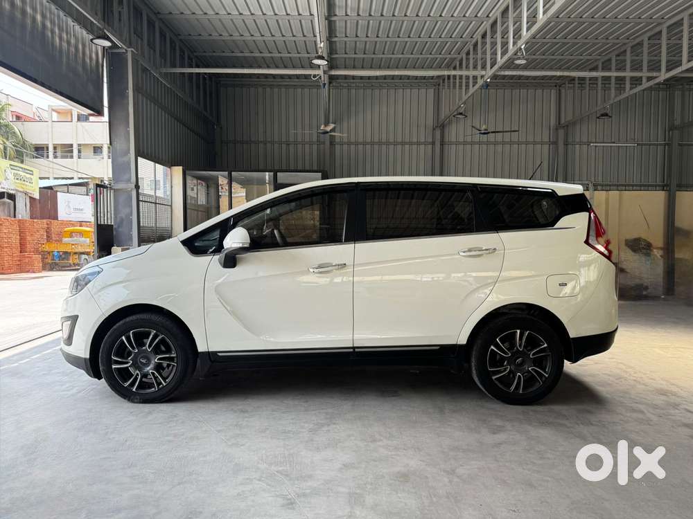 Mahindra Marazzo 1.5 M6 Plus 7 Str, 2021, Diesel