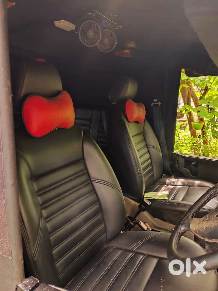 Mahindra Jeep 2005
