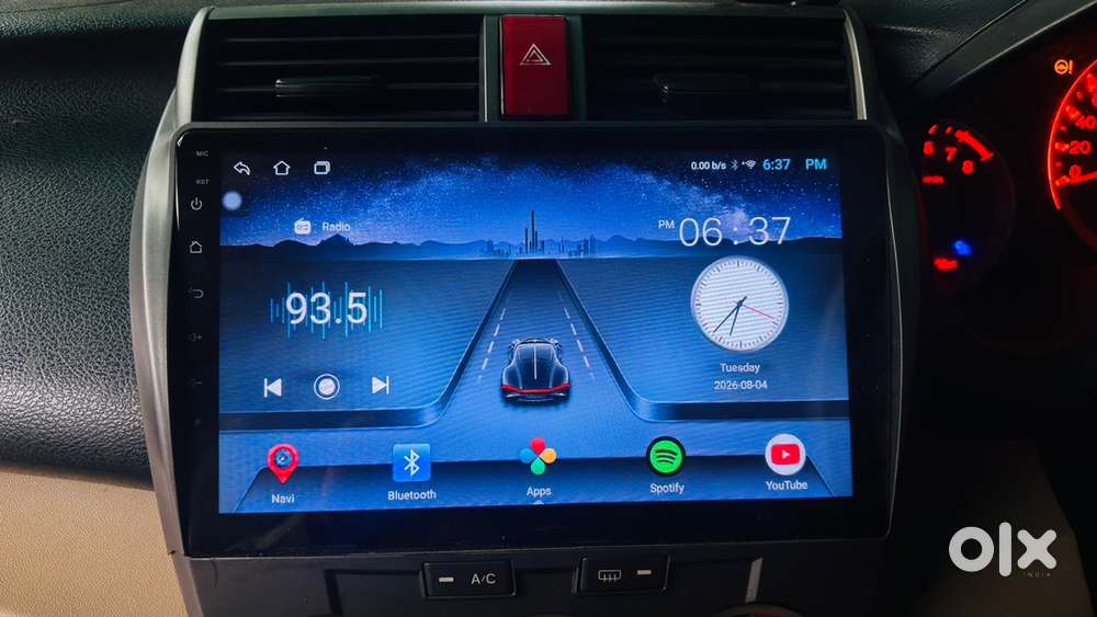 Well Maintained Honda City Ivtec Top Model With Vip Number