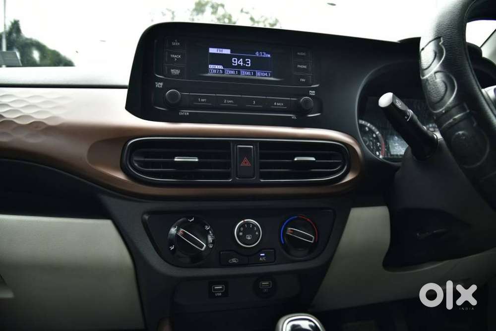 Hyundai Aura 1.2 S Petrol Amt, 2022, Petrol