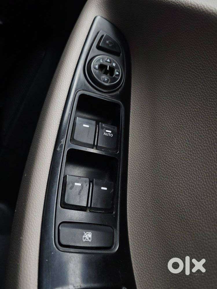 Hyundai I20 Asta (o) 1.2 Mt, 2018, Petrol