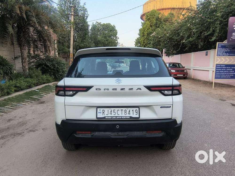 Maruti Suzuki Brezza 1.5 Lxi Smart Hybrid, 2022, Petrol