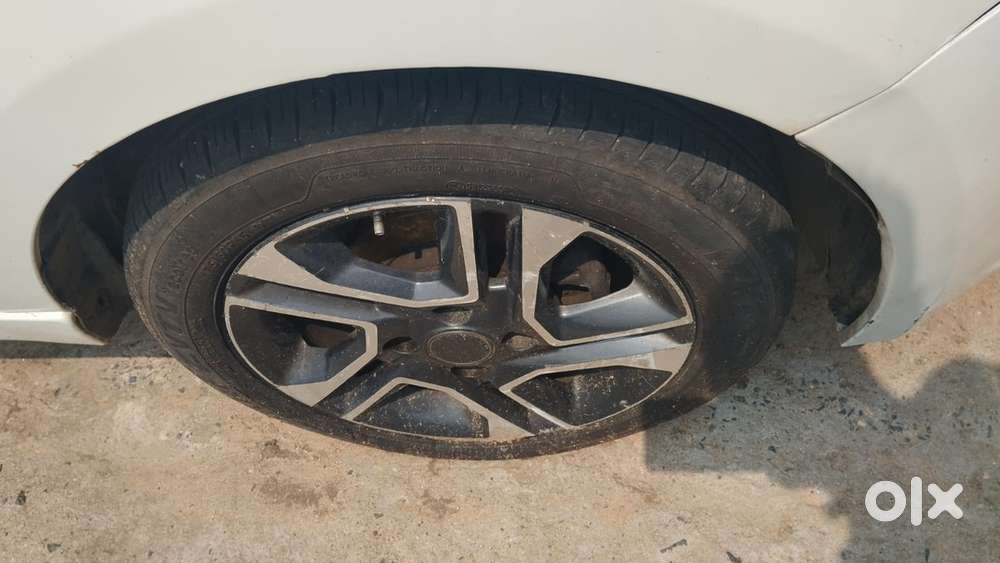 Tata Tiago Petrol 2021