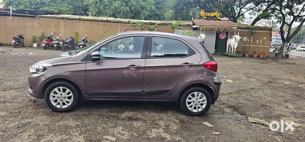 Tata Tiago 1.2 Revotron Xt Option, 2018, Petrol