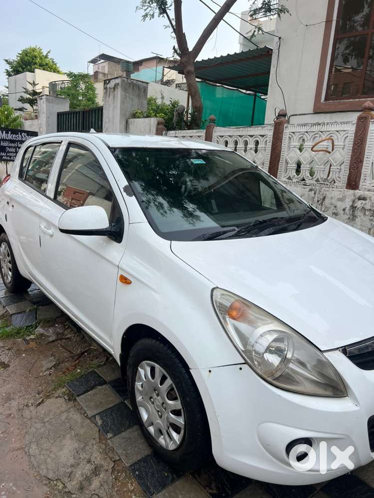 Hyundai I20 Petrol Manual 2nd 2010