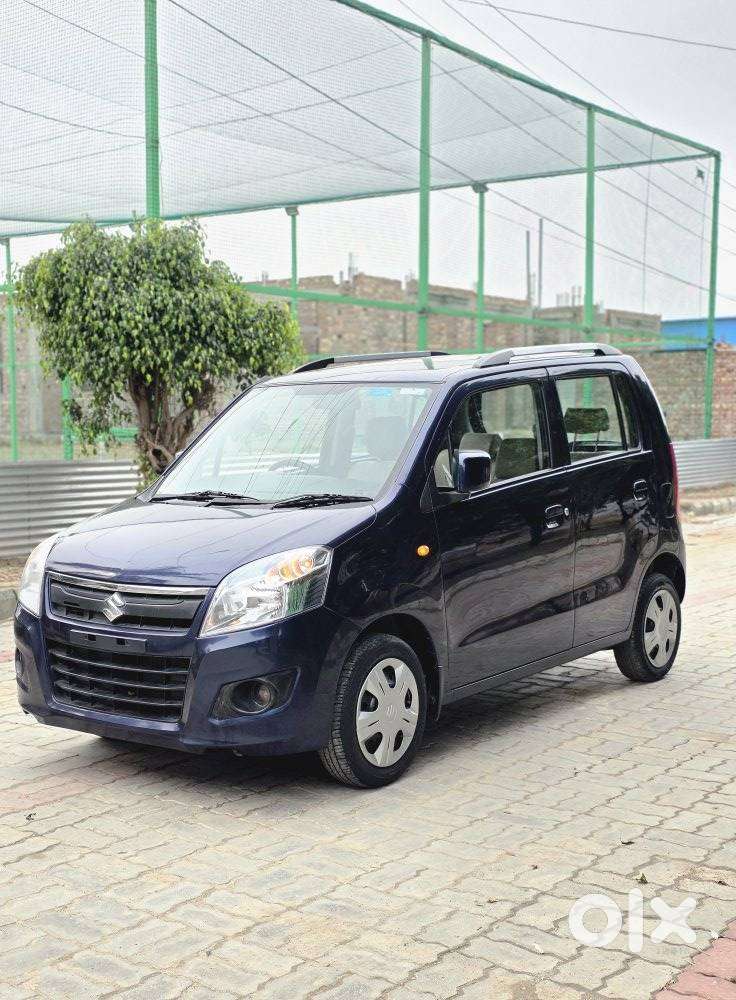 Maruti Suzuki Wagon R Vxi Amt1.2, 2017, Petrol