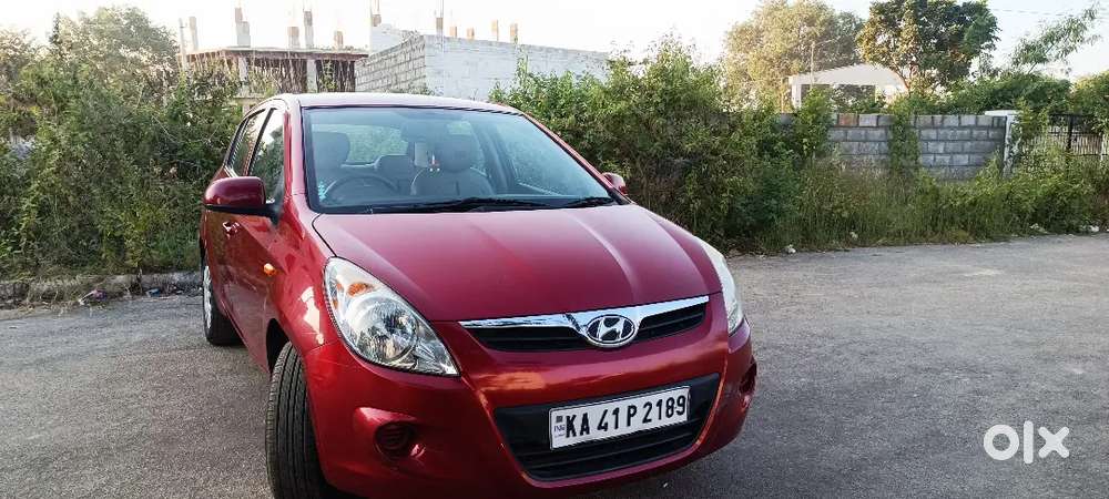 Hyundai New I20 2011 Petrol 33000 Km Driven