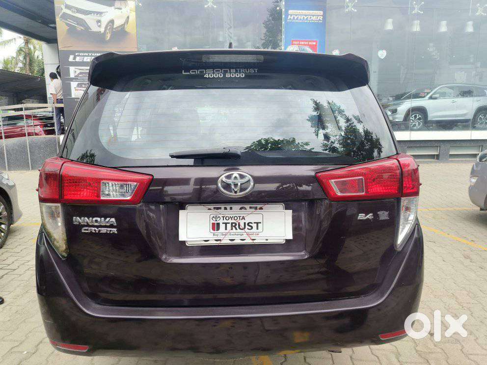 Toyota Innova Crysta 2.4 V 8 Str, 2018, Diesel