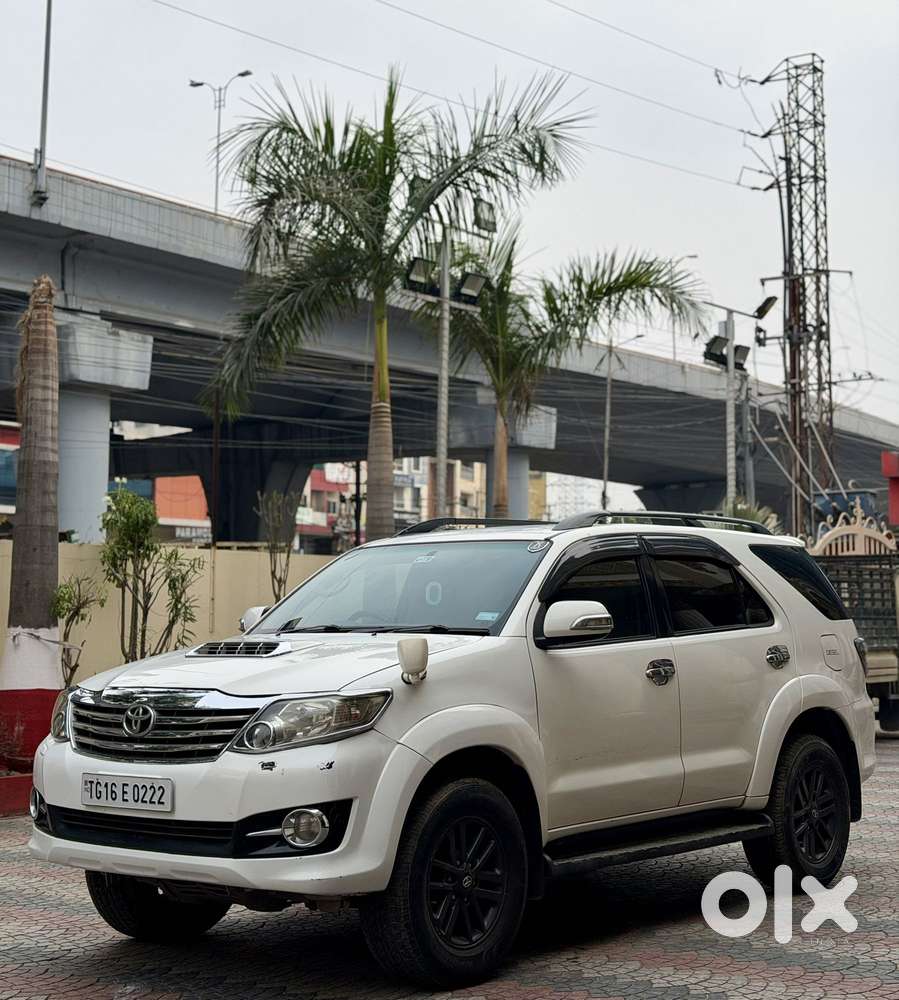 Toyota Fortuner 3.0 4x2 Mt, 2015, Diesel