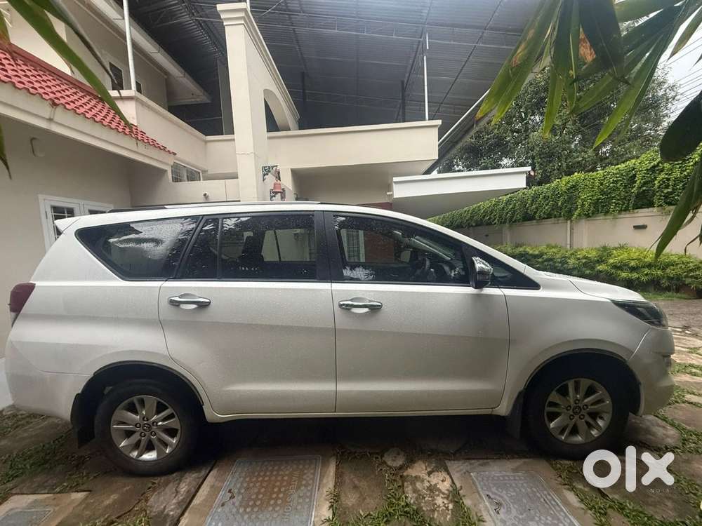 Toyota Innova Crysta 2017 Diesel Automatic