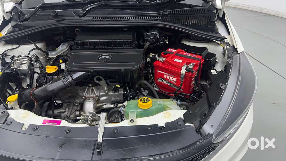 Tata Tiago 1.05 Revotorq Xt Option, 2023, Petrol