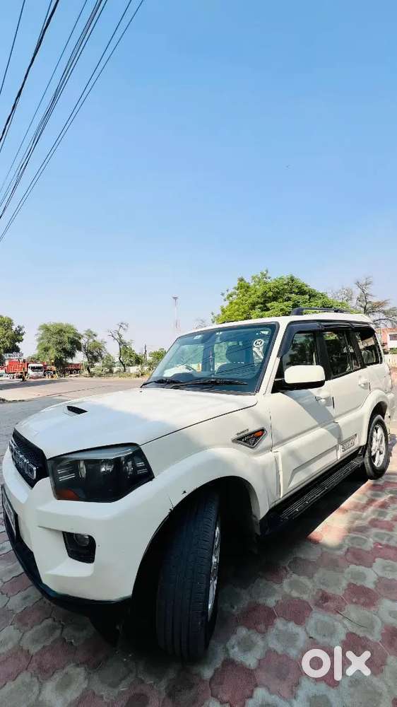 Mahindra Scorpio 2017 Diesel Good Condition      Scorpio S10
