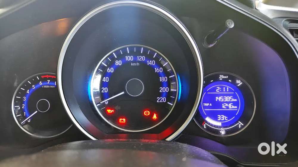 Honda Wr-v 2017 Petrol Good Condition. Contact Me In Olx Chat .