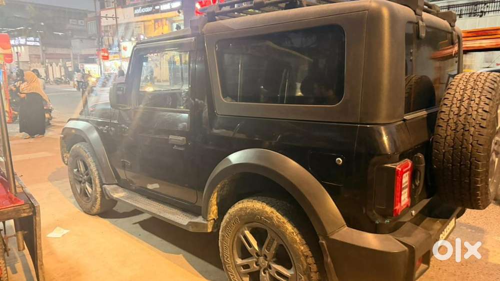 Mahindra Thar Petrol 2024