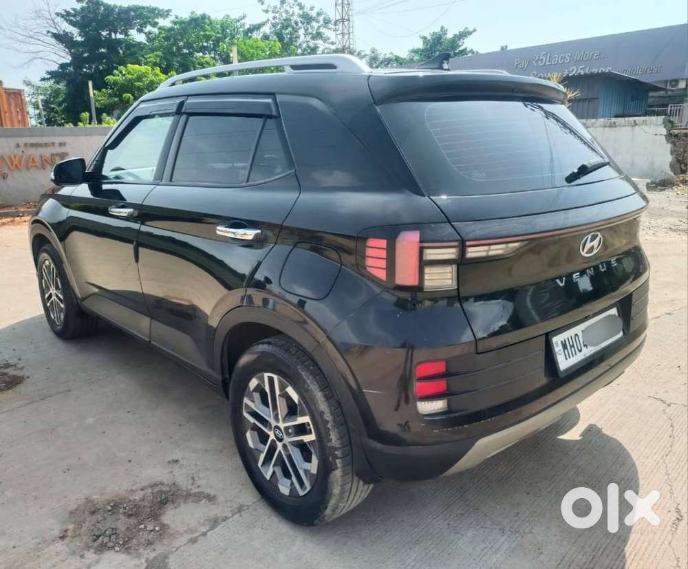 Hyundai Venue Sx (o) Mt 1.5 Diesel, 2024, Diesel
