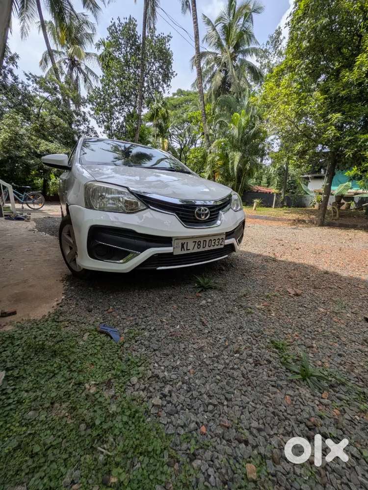 Toyota Etios Liva 2015