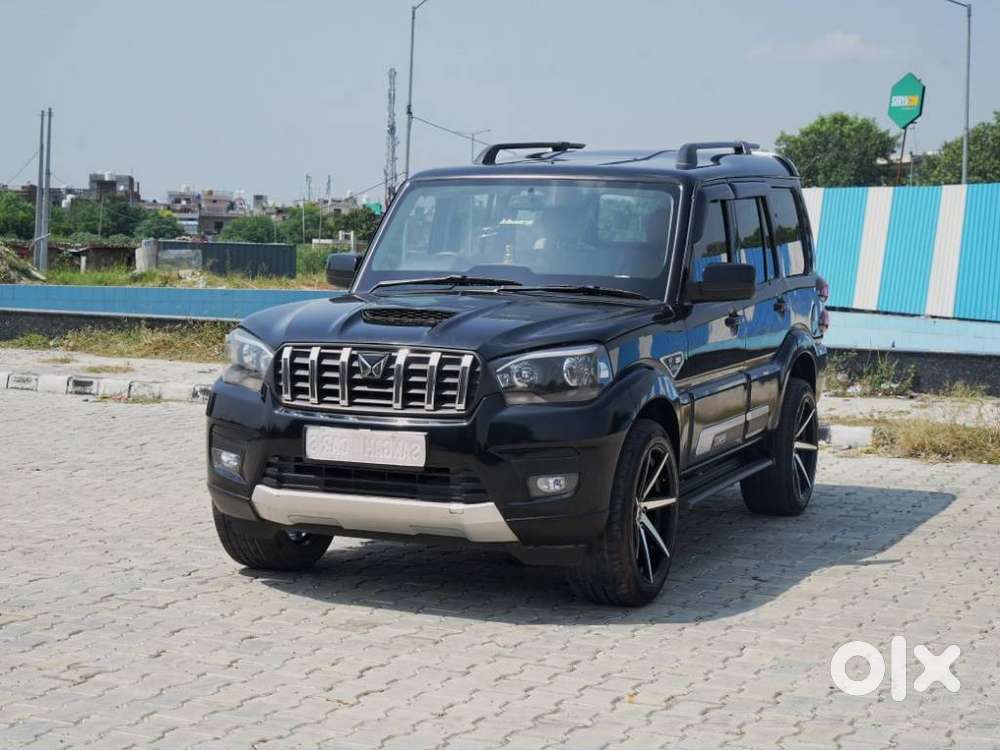 Mahindra Scorpio Classic 2.2 S Mt 7 Str, 2023, Diesel