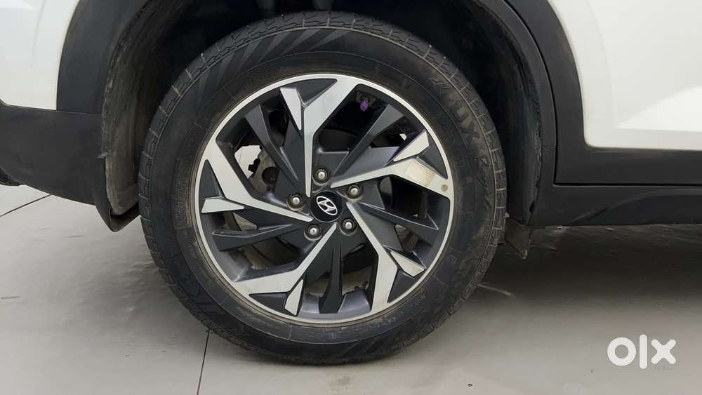 Hyundai Creta 1.4 Sx (o) Turbo Petrol Dct Dual Tone, 2022, Petrol