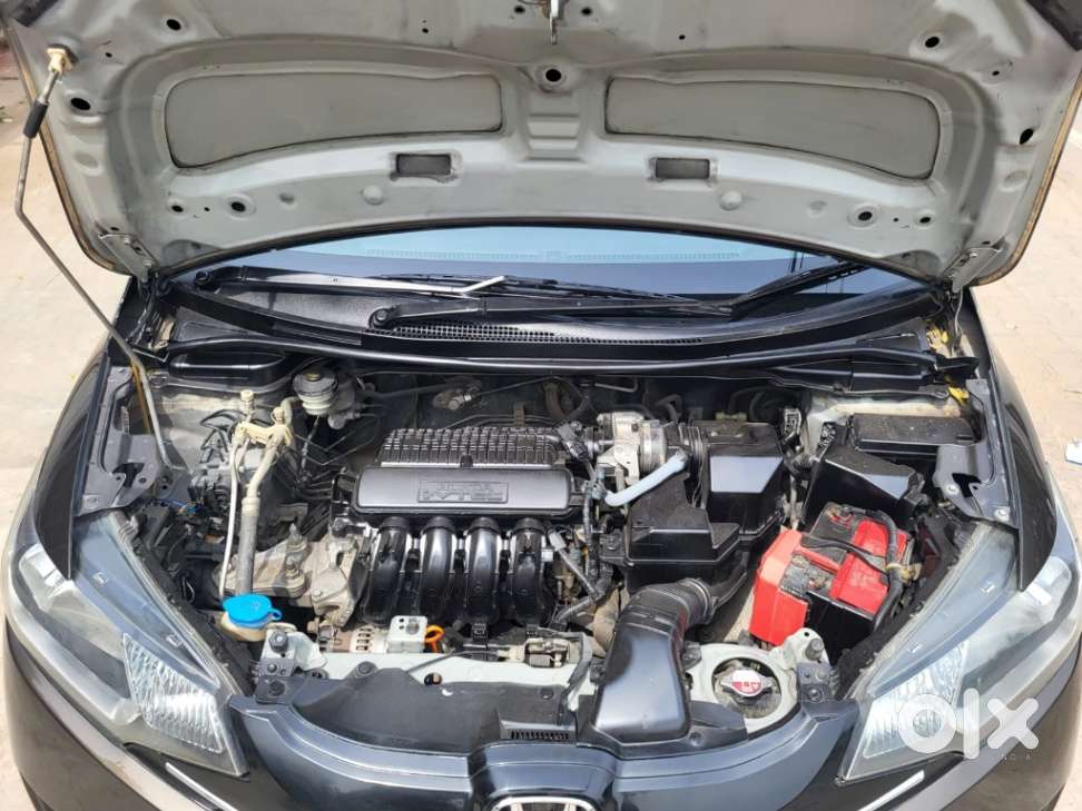 Honda Jazz V Mt Privilege, 2017, Petrol