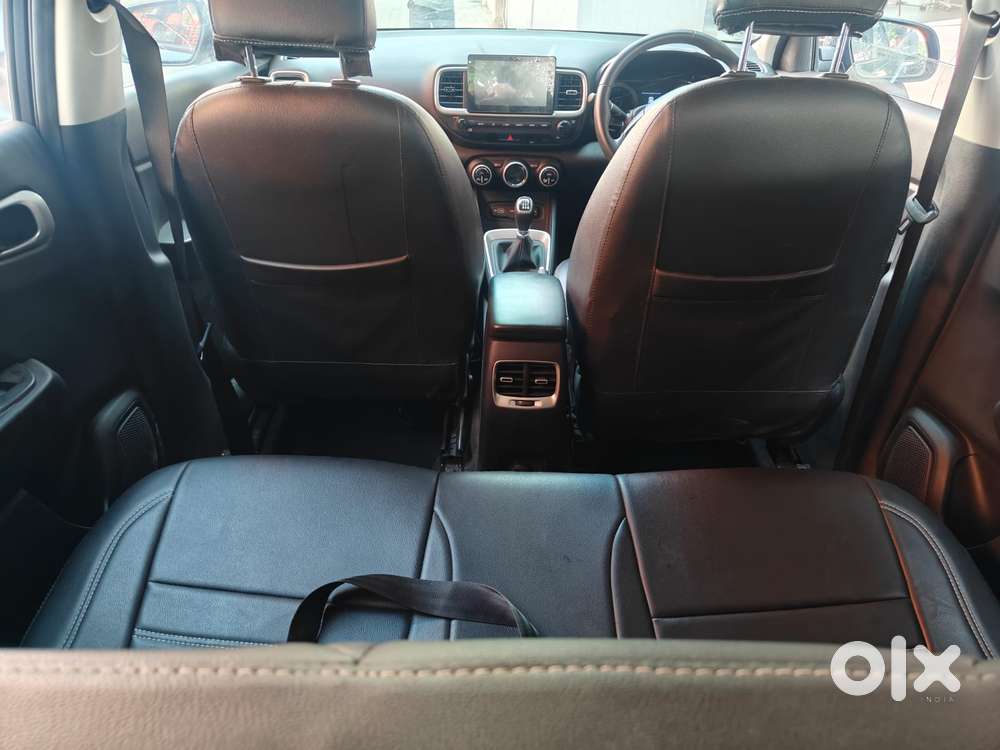 Hyundai Venue Sx Mt, 2021, Diesel