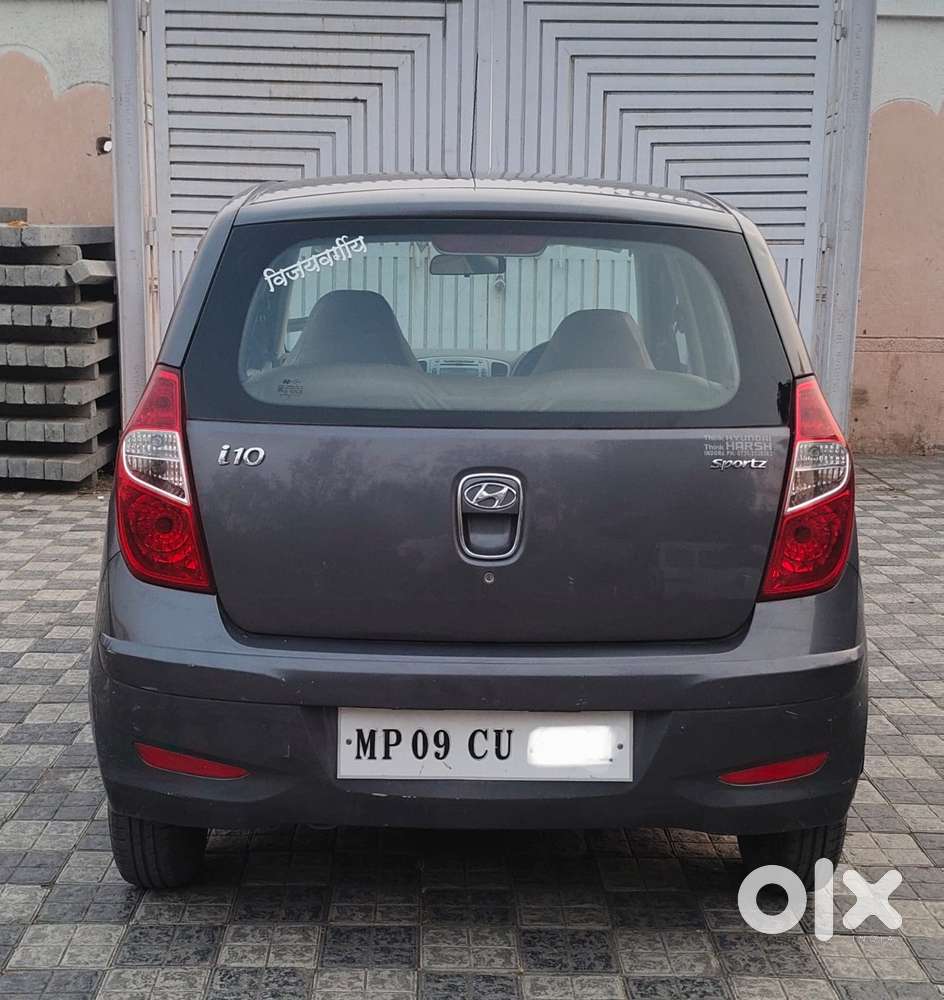 Hyundai I10 Sportz, 2016, Petrol