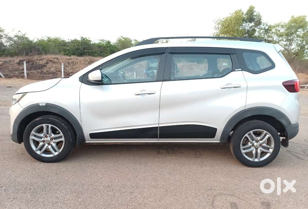 Renault Triber 1.0 Rxz Dual Tone, 2019, Petrol