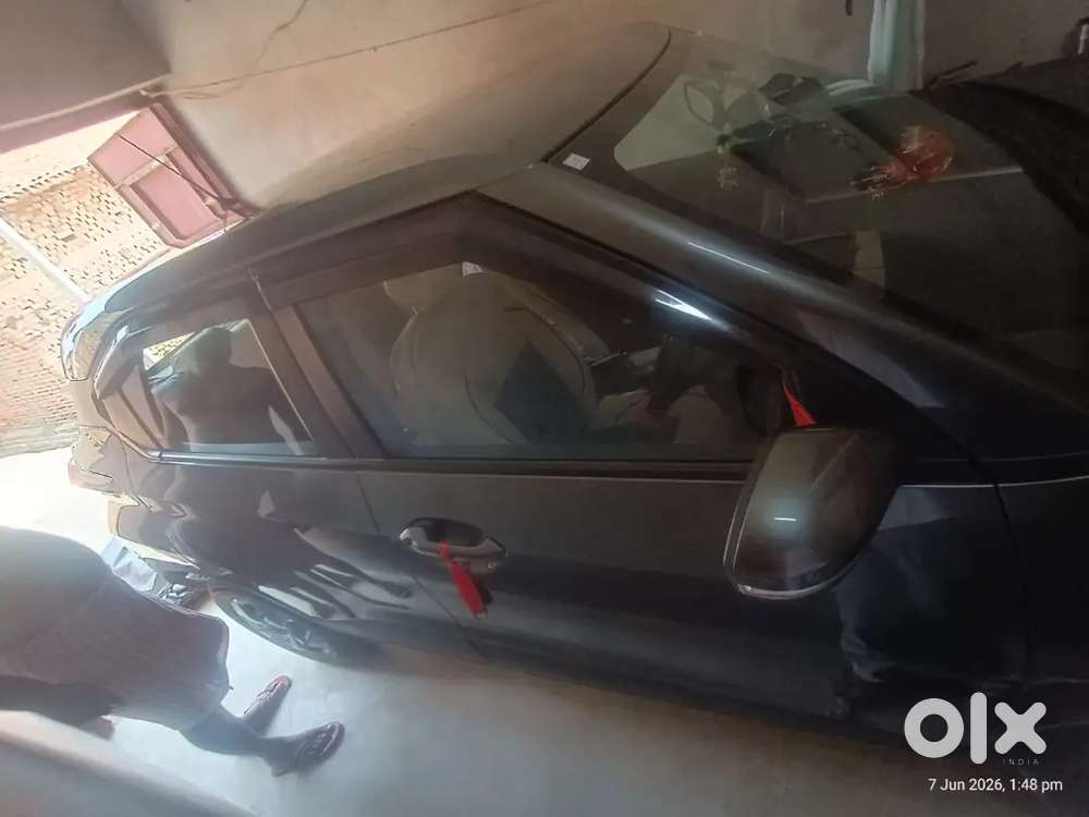 Tata Punch 2025 Petrol 3858 Km Driven