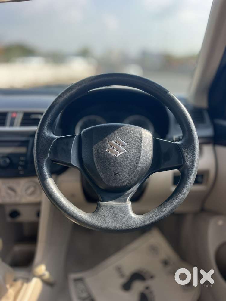 Maruti Suzuki Swift Dzire Vxi Optional, 2014, Petrol