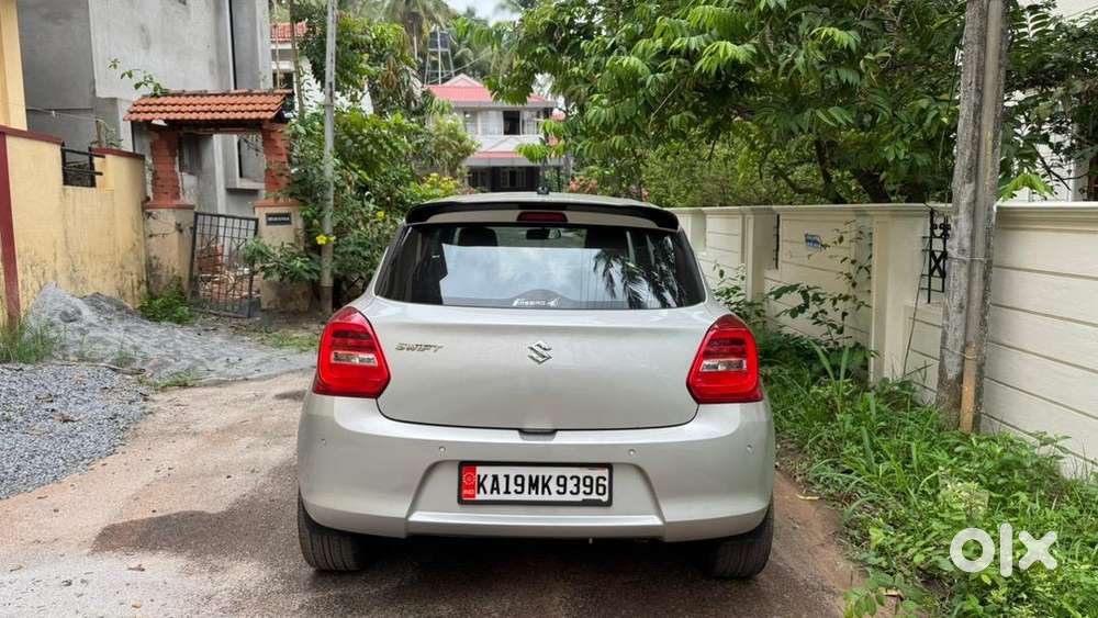 Maruti Suzuki Swift Vxi Amt 2020 Automatic Petrol