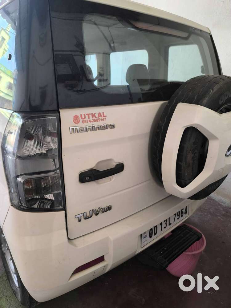 Mahindra Tuv 300 2019 Diesel Well Maintained