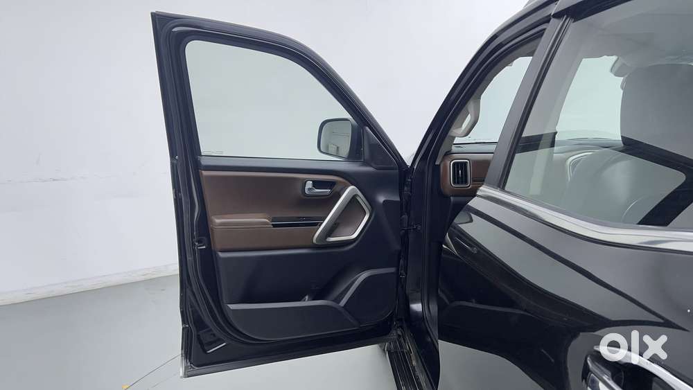 Mahindra Scorpio N Z8 L Petrol At 7 Str, 2022, Petrol