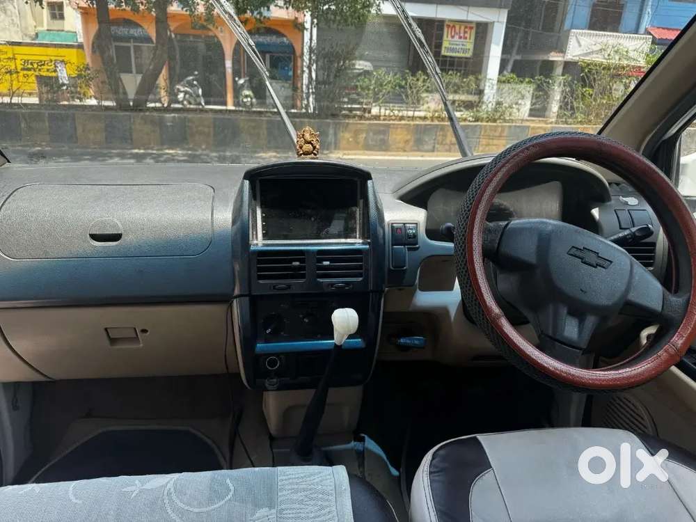 Chevrolet Tavera 2015