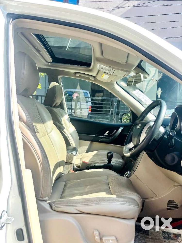 Mahindra Xuv500 W10 1.99 Mhawk, 2016, Diesel