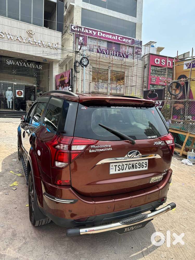 Xuv 500 W11(o) At In Superb Conditon