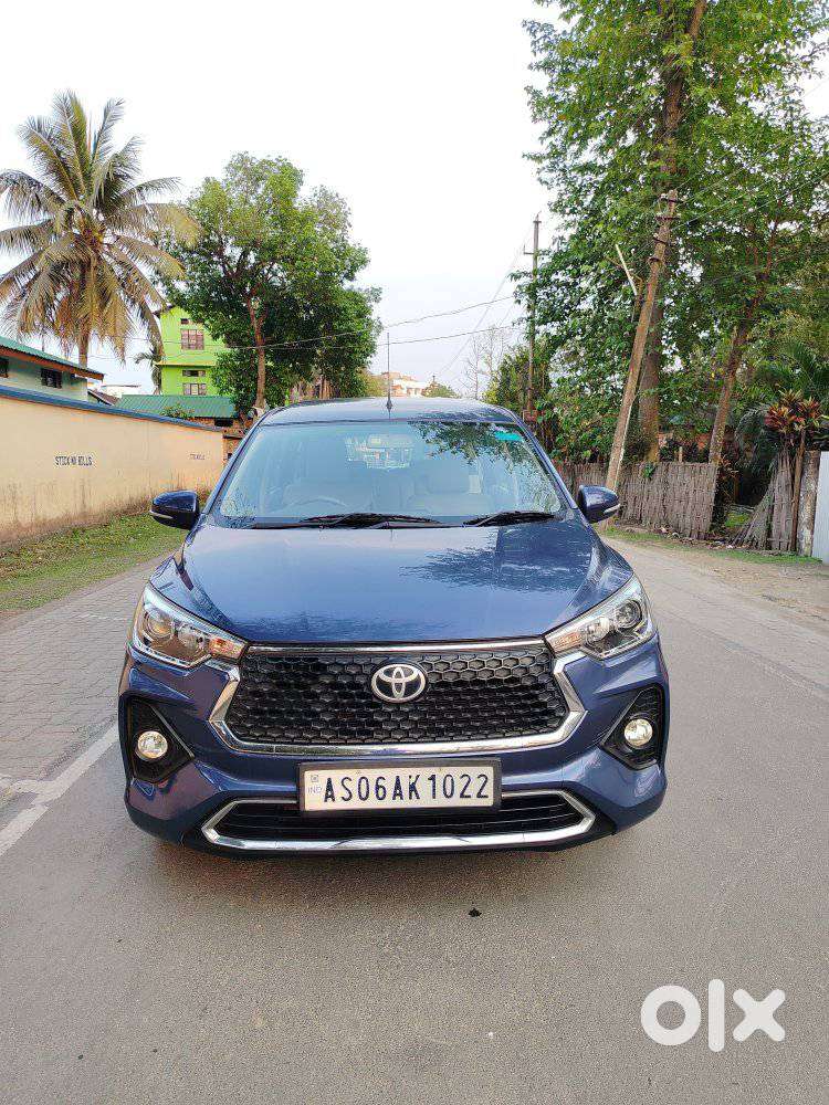 Toyota Rumion V Mt, 2023, Petrol