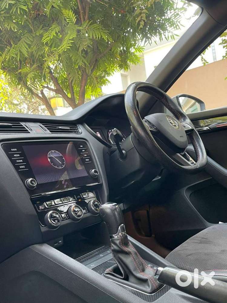 Skoda Octavia 2.0 Style Tsi At, 2017, Petrol