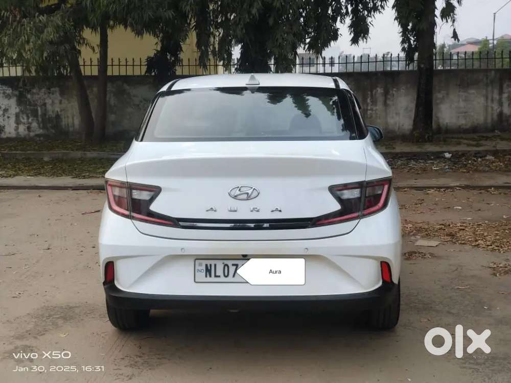 Hyundai Aura 2020 Petrol Good Condition