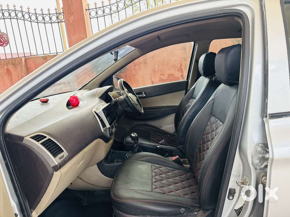Hyundai I20 Diesel Sportz, 2011, Diesel