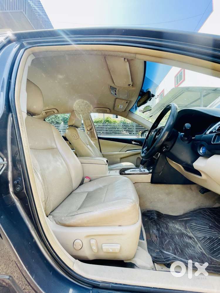 Toyota Camry 2.5 Hybrid, 2014, Petrol