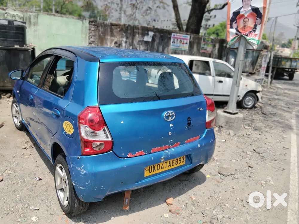 Toyota Etios Liva 2013