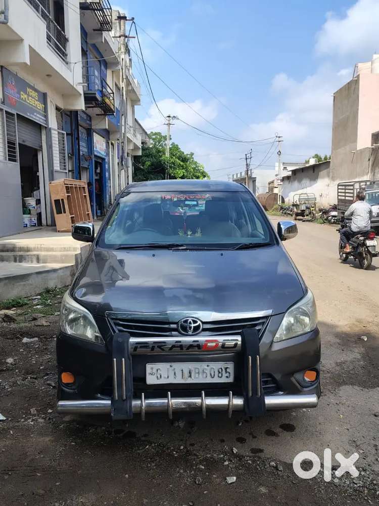 Toyota Innova 2.5 G4 2013