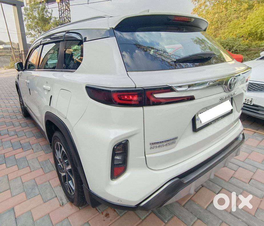 Toyota Urban Cruiser Hyryder 1.5 V Hybrid, 2024, Petrol
