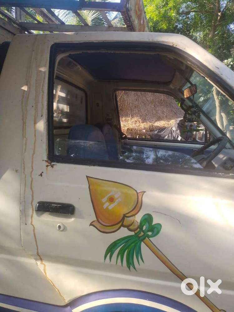 Ashok Layland Dost 2012